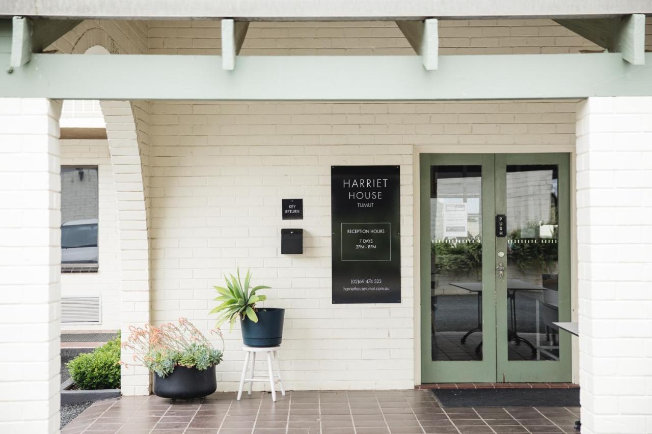 Motel Harriet House Tumut Esterno foto
