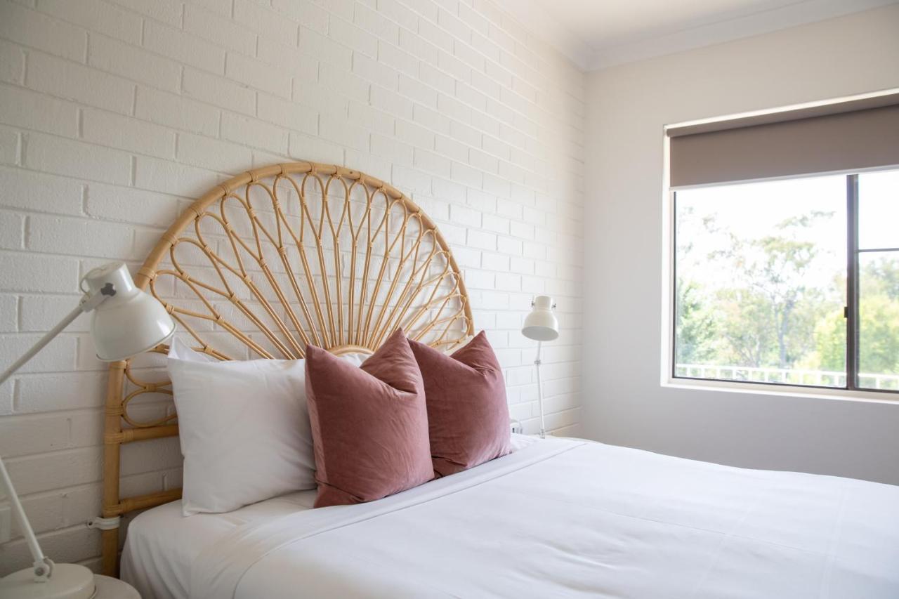 Motel Harriet House Tumut Esterno foto