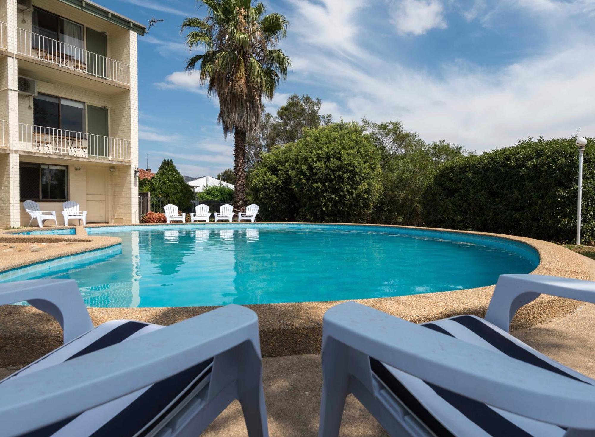 Motel Harriet House Tumut Esterno foto