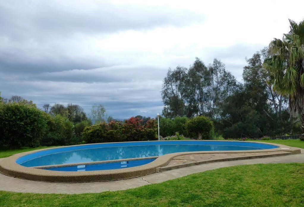 Motel Harriet House Tumut Esterno foto